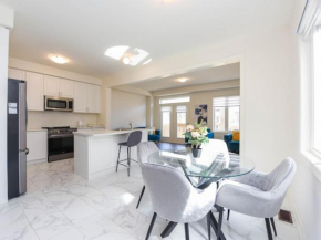 Stylish 4BDR in Waterdown Hamilton